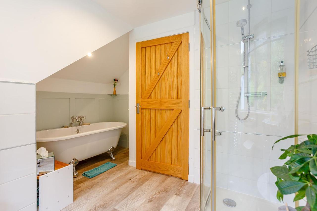 Urquhart Bay B&B Drumnadrochit Exteriör bild